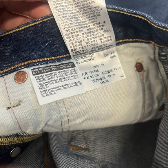 Levis 501 Jeans Mens 36x36 Blue Denim Straight Leg Button Fly Raw 501 - Picture 7 of 13